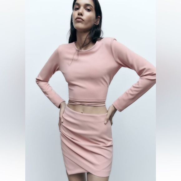 ZARA PALE PINK CROP TOP & SKIRT (sold as a set) LARGE 3067/132/030/18 - Picture 1 of 15